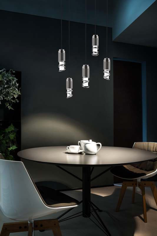 Kayan_pendant light 3 lights_ambient image_1.jpg