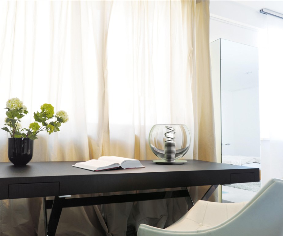 Kayan_table light_ambient image_1